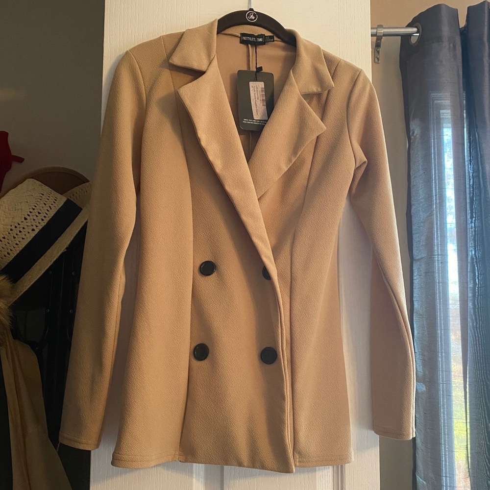 Prettylittlething Blazer